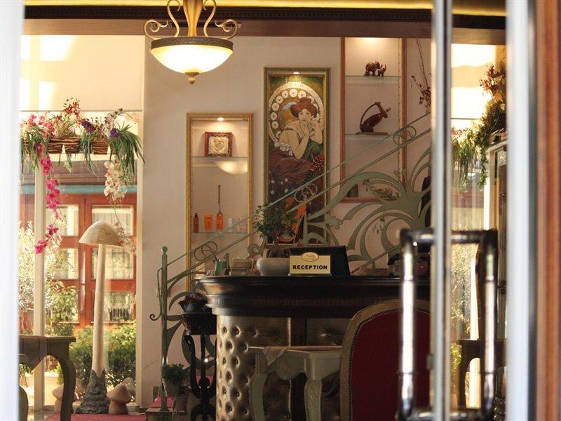 2 Kitarrat Boutique Hotel & Spa Дуррес Экстерьер фото