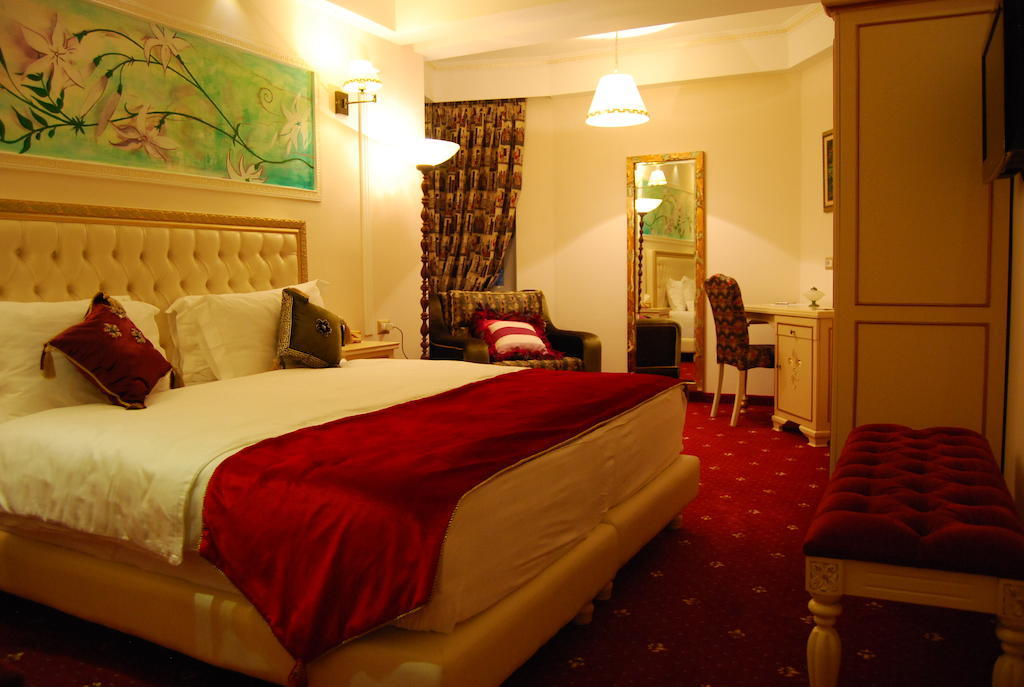 2 Kitarrat Boutique Hotel & Spa Дуррес Экстерьер фото