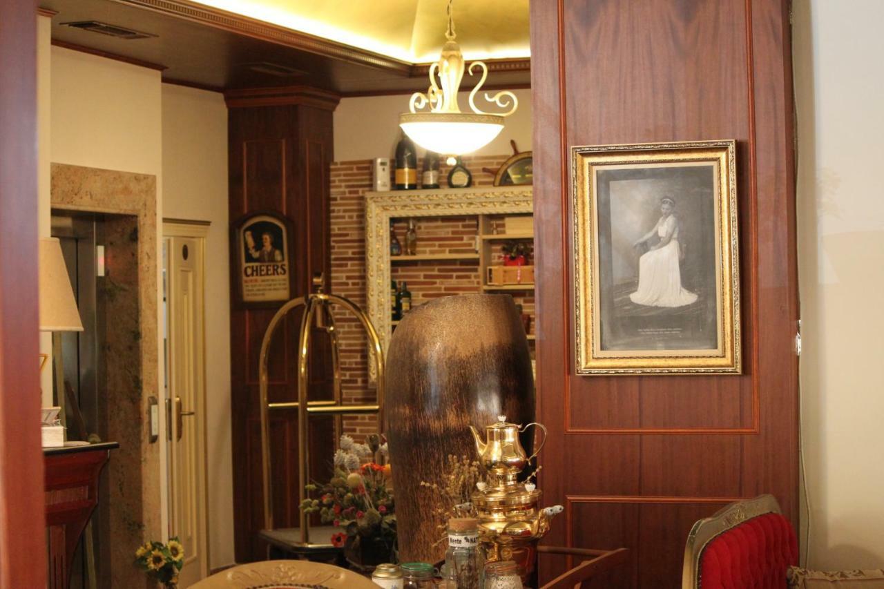 2 Kitarrat Boutique Hotel & Spa Дуррес Экстерьер фото