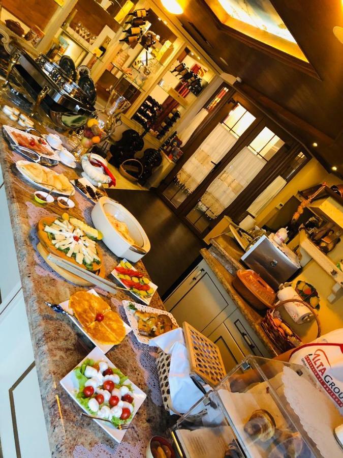 2 Kitarrat Boutique Hotel & Spa Дуррес Экстерьер фото